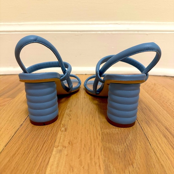 Intentionally Blank Kifton Heel - Picture 3 of 5